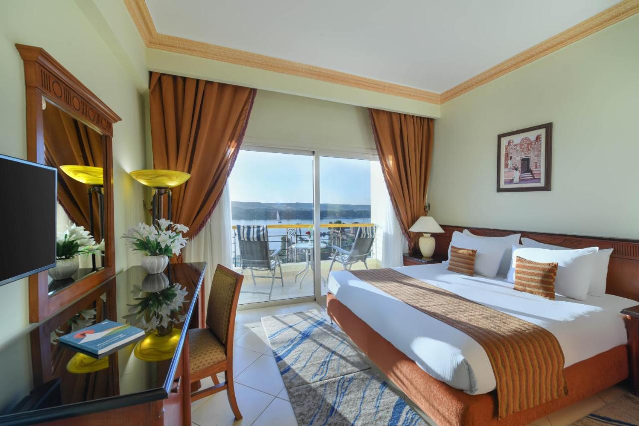 Tolip Aswan Hotel ภายนอก รูปภาพ