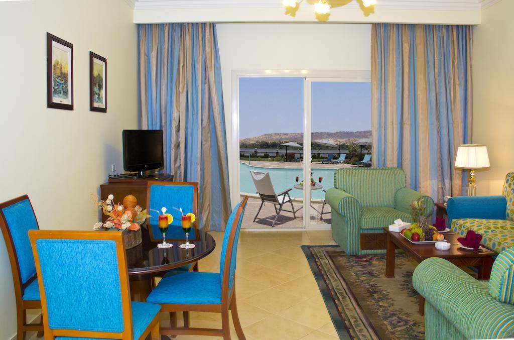 Tolip Aswan Hotel ภายนอก รูปภาพ