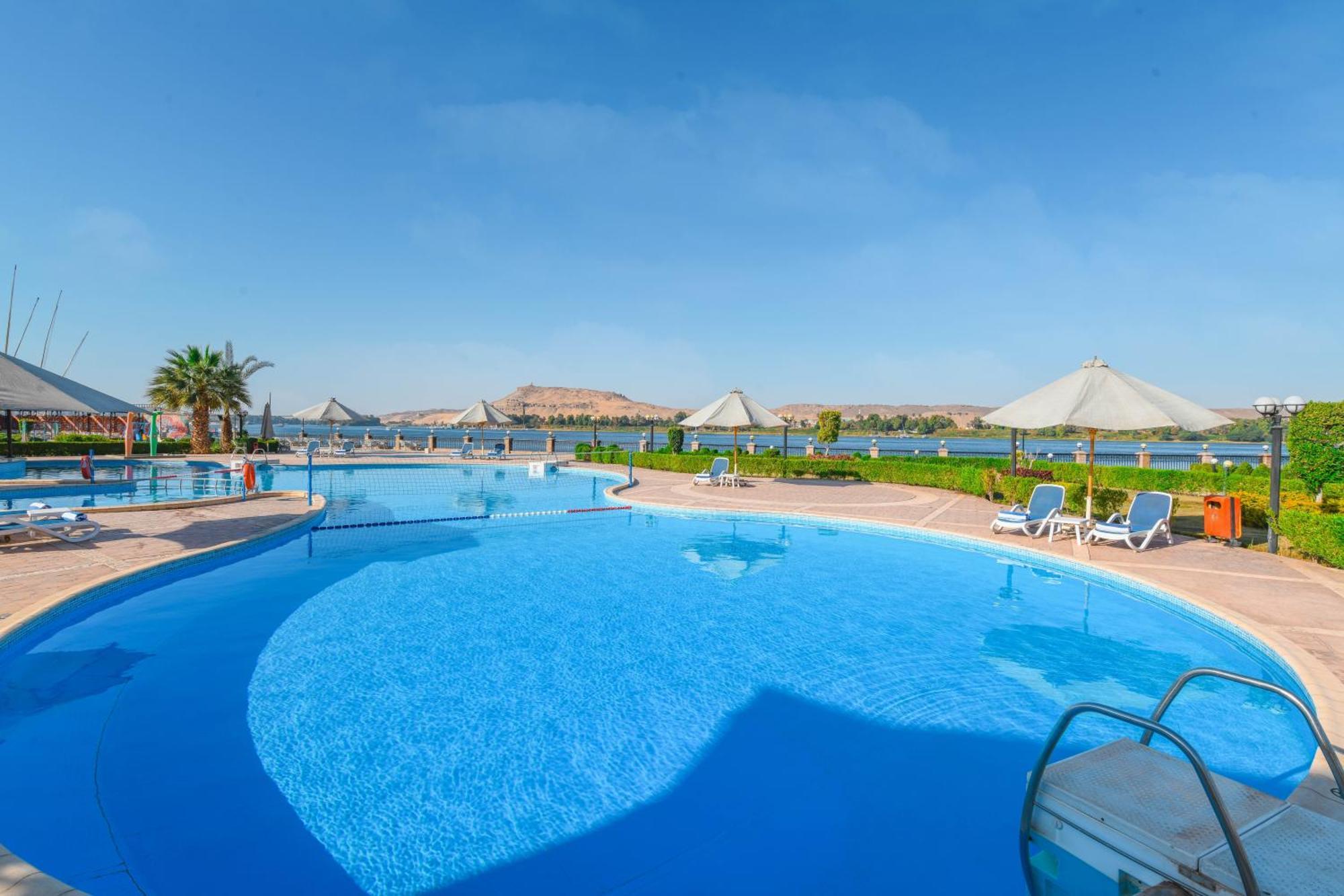 Tolip Aswan Hotel ภายนอก รูปภาพ